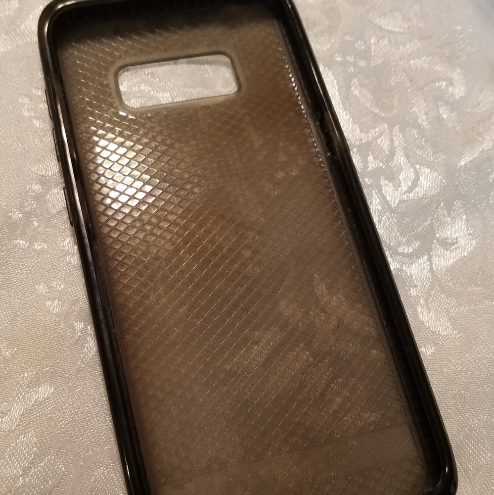 Samsung Galaxy S8 phone case Preloved/ lightly used in very good condition Col